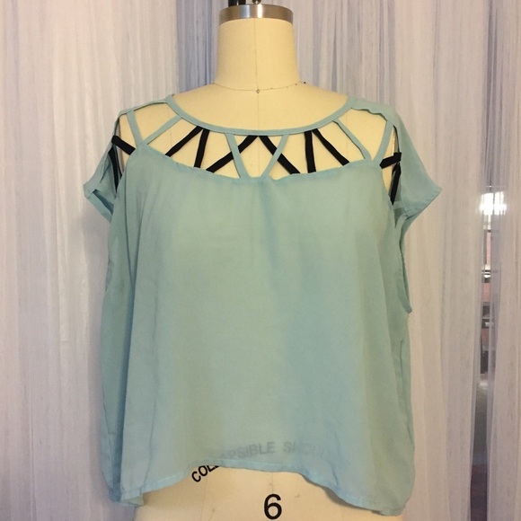 3/$20 Luca Couture Sheer Crop Top w/ Cutout Neck M - Picture 1 of 5